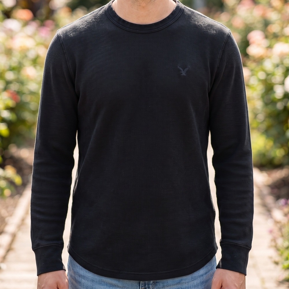 American Eagle Super Soft Black Waffle Knit Thermal Long Sleeve Shirt Standard